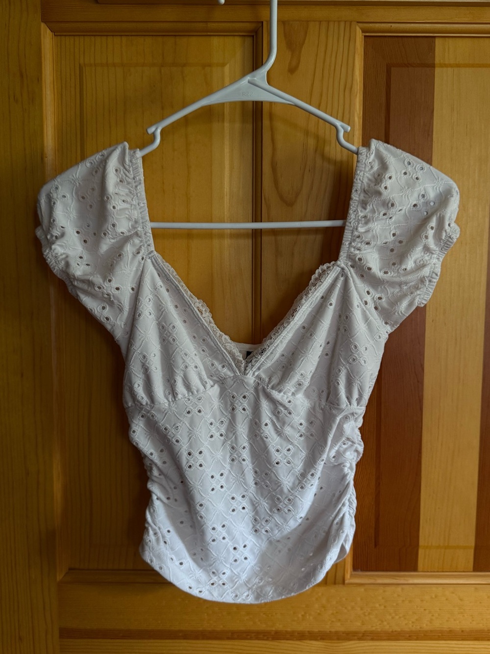 garage white eyelet v-neck puff sleeve top